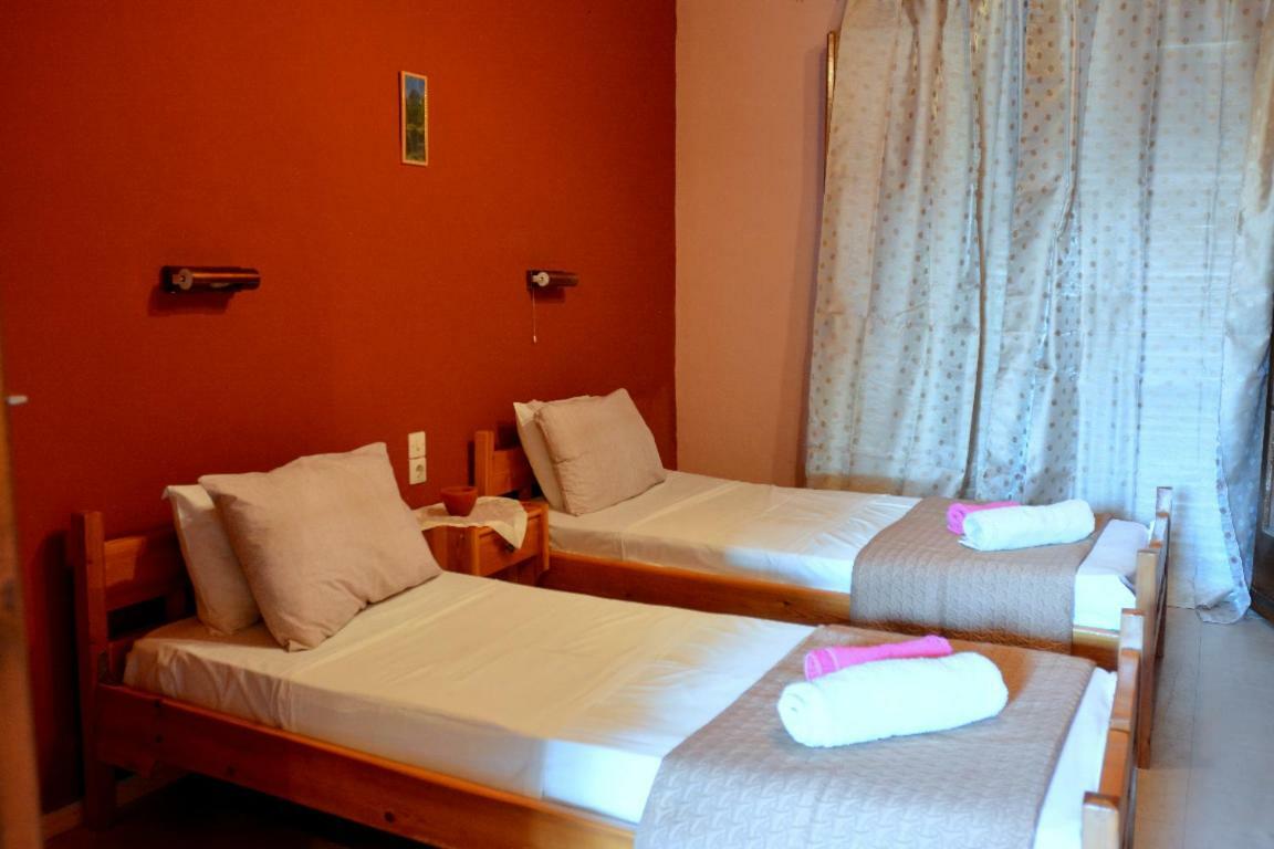Issos Apartments 아기오스 게오르기오스 외부 사진