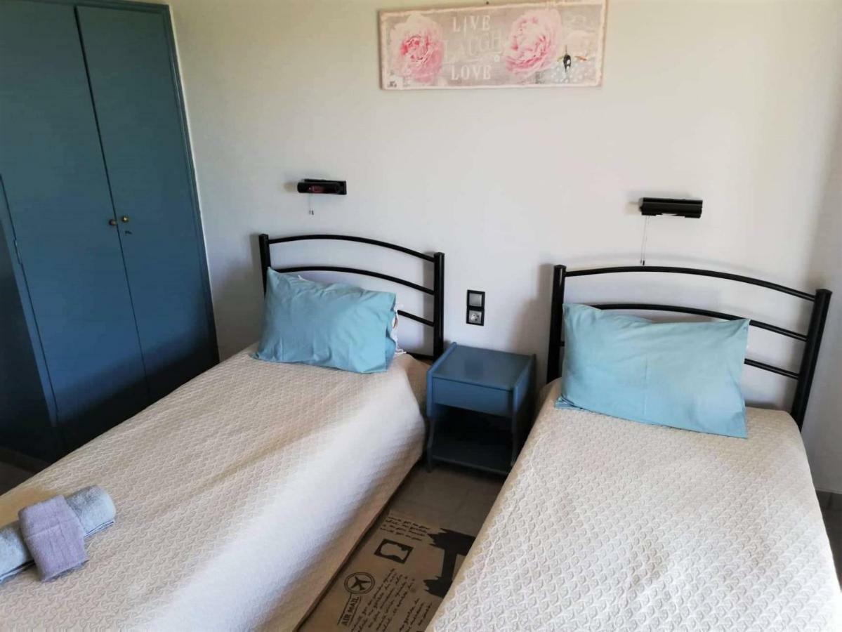 Issos Apartments 아기오스 게오르기오스 외부 사진